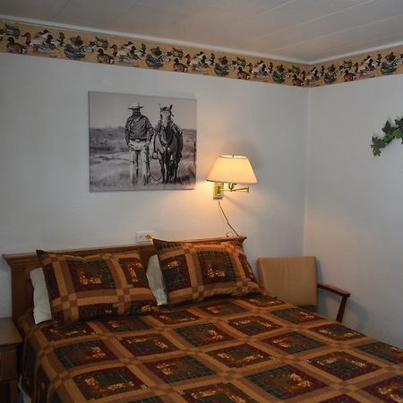 Royals Inn Motel Malta 외부 사진