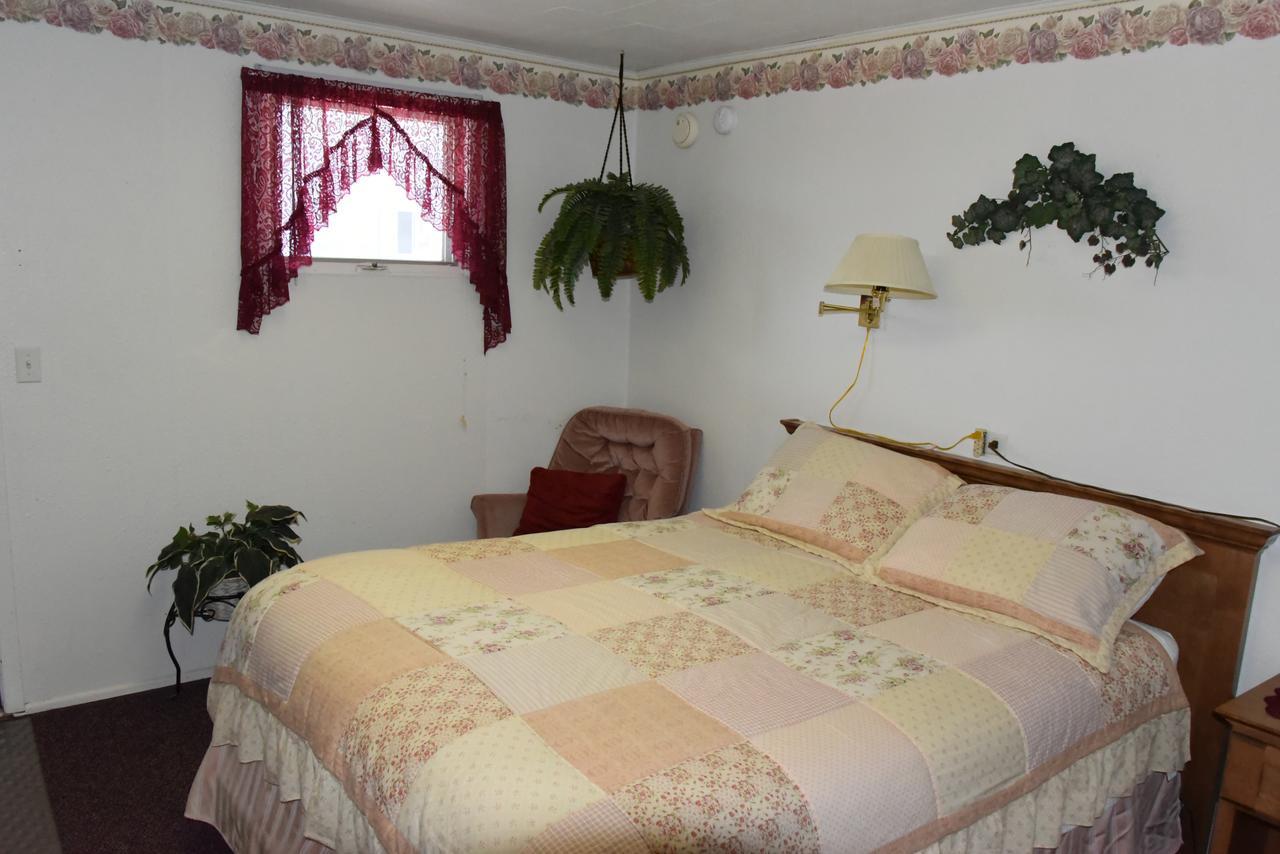 Royals Inn Motel Malta 외부 사진
